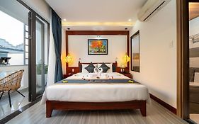 Calla Hotel